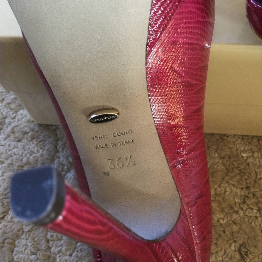 Sergio Rossi Leather Platform Pumps - Picture 6 of 7